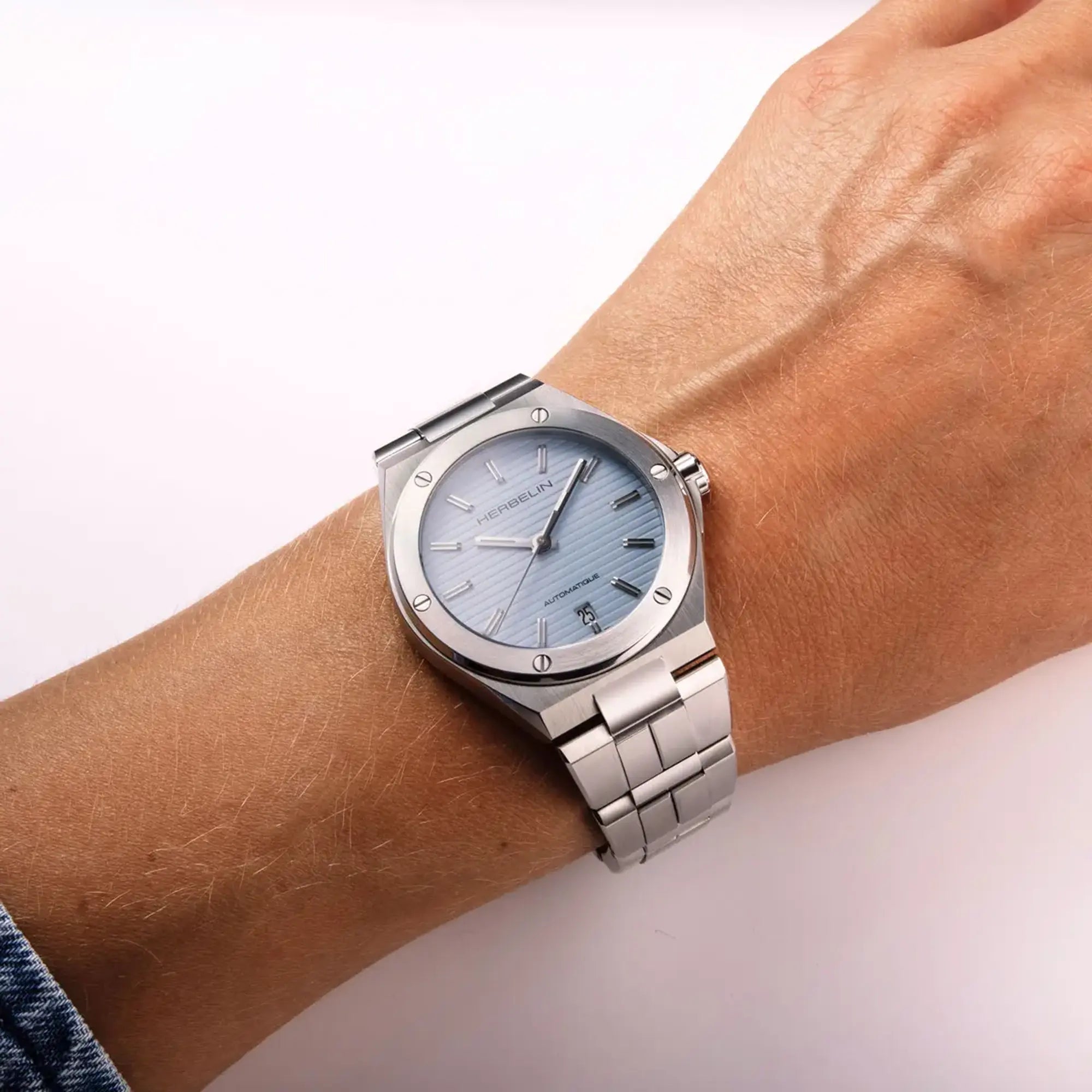 herbelin-cap-camarat-automatique-montre-femme-acier-bleu-arctique image 2