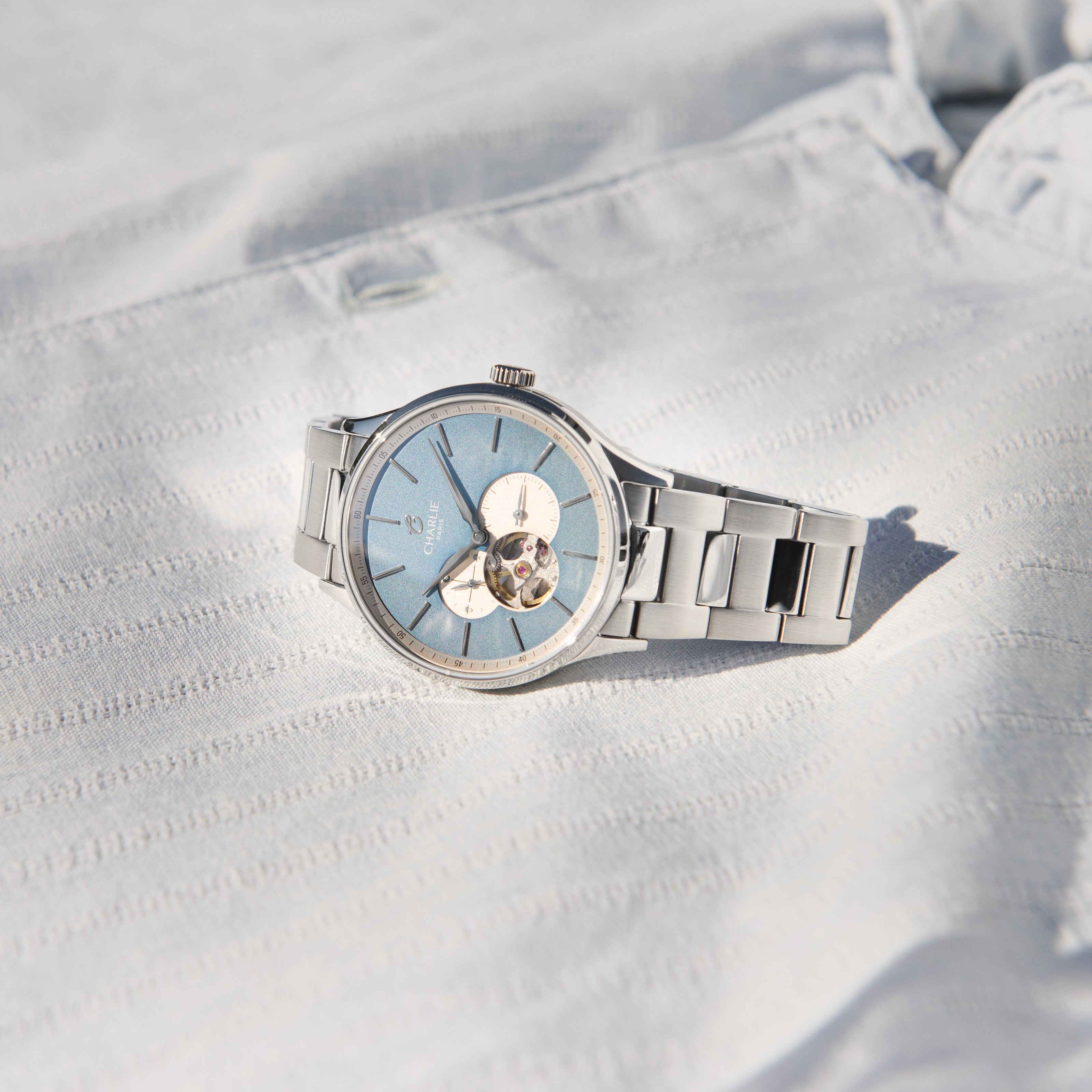charlie-paris-initial-c-ur-ouvert-summer-blue-automatique-40mm image 3