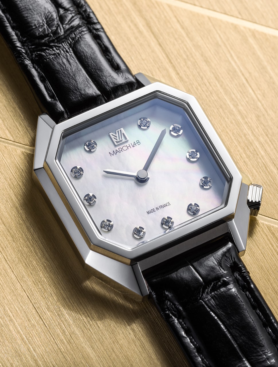 march-la-b-lady-mansart-diamants-nacre-acier-montre-femme-26-mm image 4