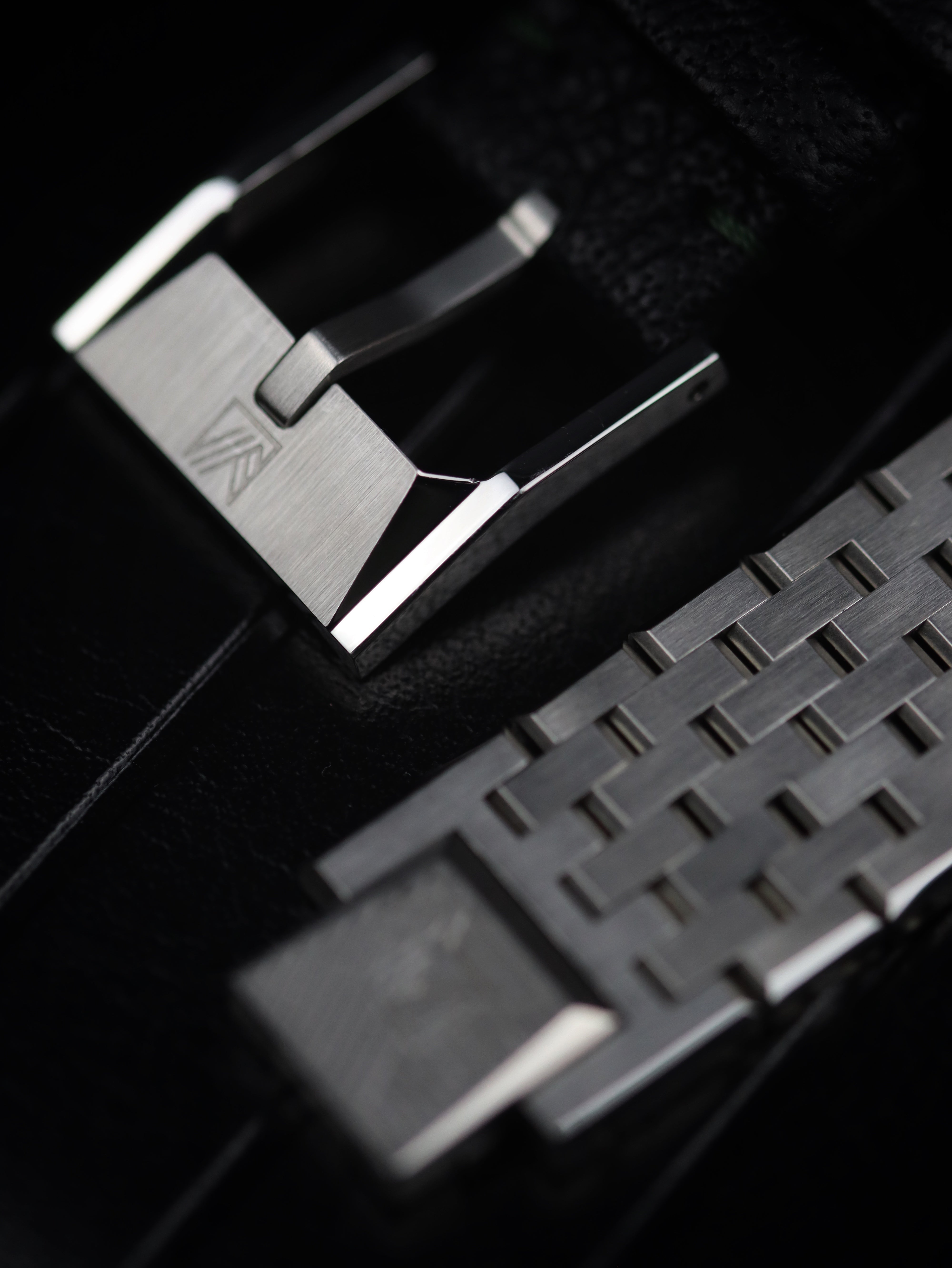 march-la-b-am2-slim-automatique-timekeeping-dition-limit-e image 7