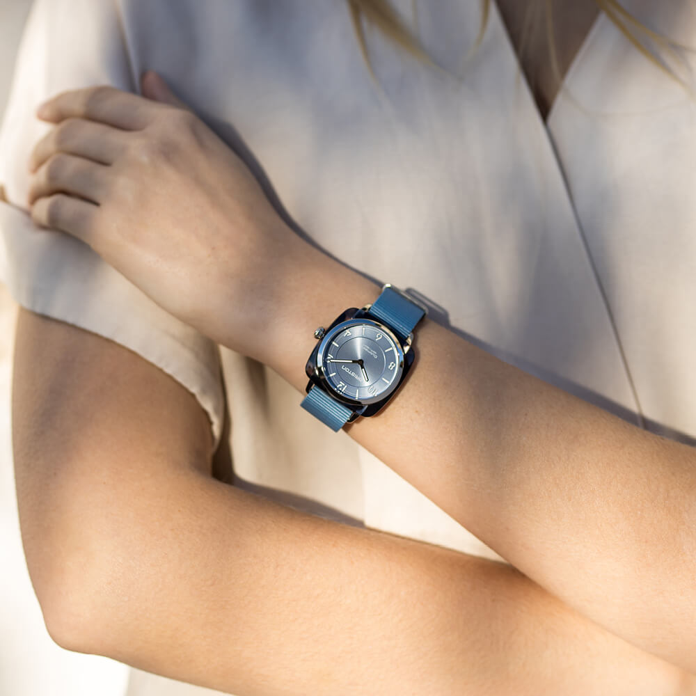 briston-clubmaster-chic-montre-quartz-36-mm-bleu-glacier image 2
