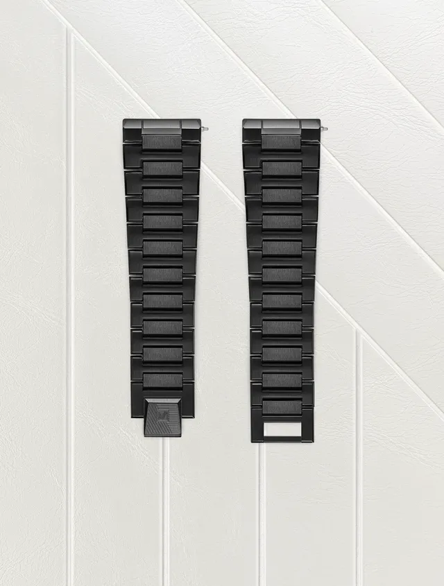 march-la-b-bracelet-signature-dlc-noir-22-mm-acier-interchangeable image 1
