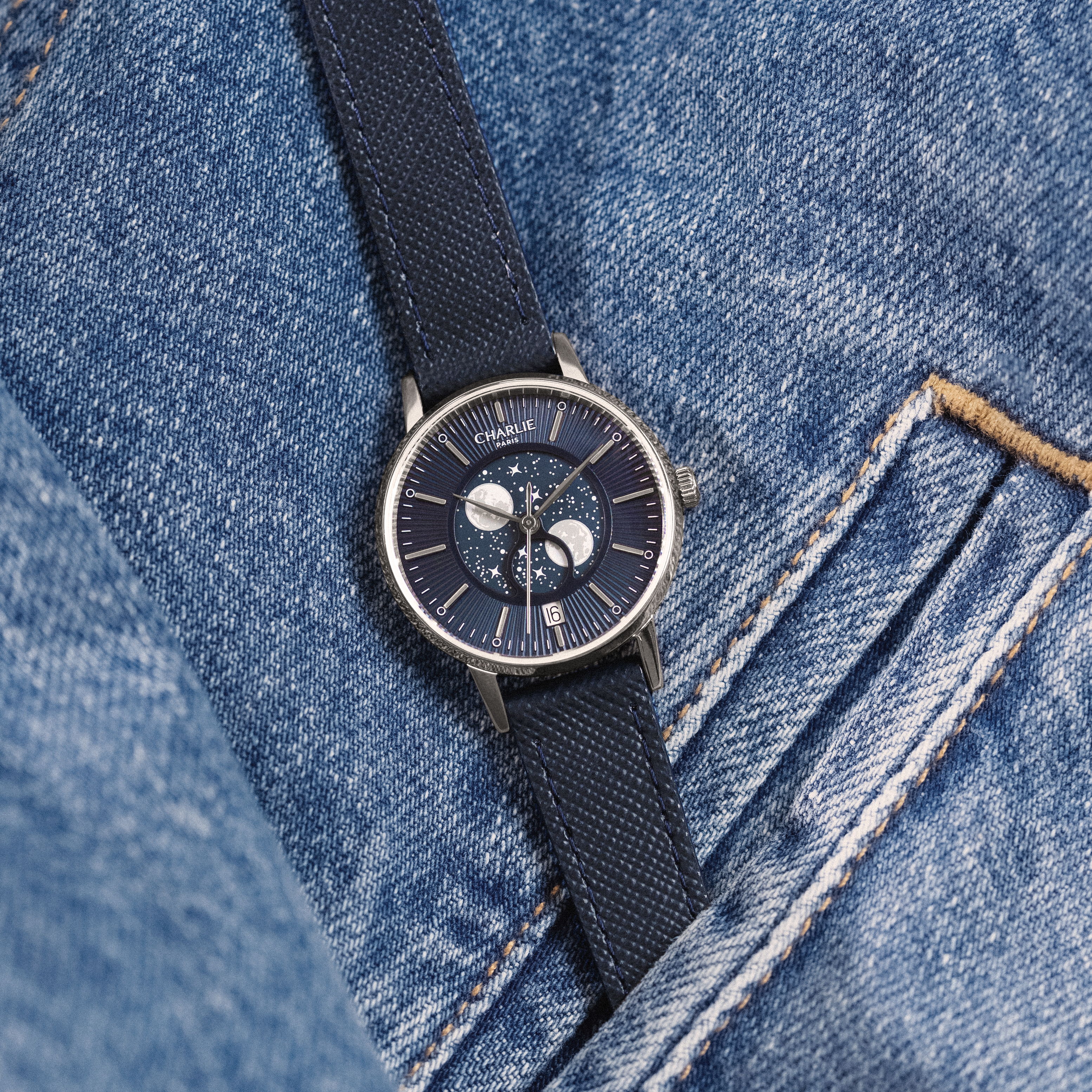 charlie-paris-sully-phase-de-lune-montre-femme-acier-bleu-30-mm image 3