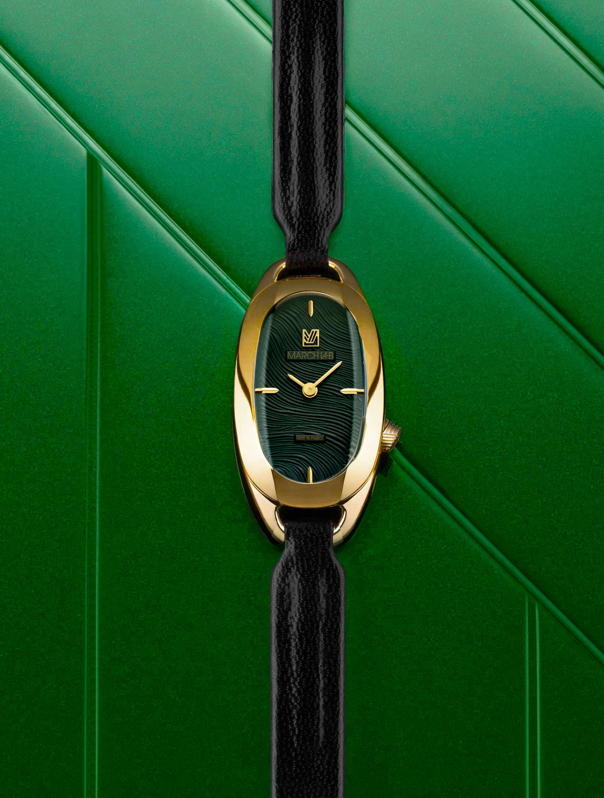 march-la-b-oblongue-drap-e-emerald-20-mm-montre-femme-ovale-dor-e image 3
