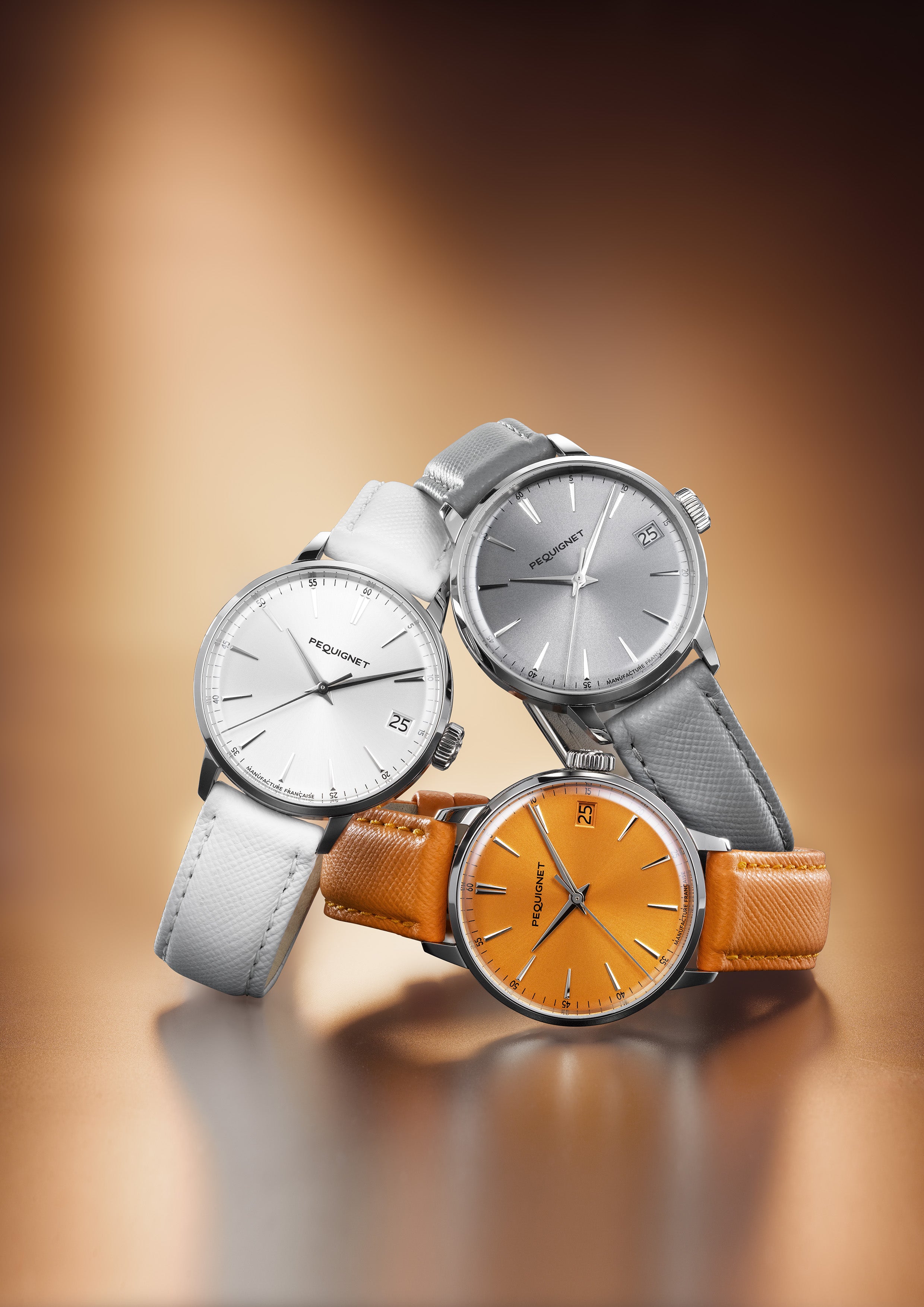 pequignet-attitude-gris-planche-montre-femme-automatique-calibre-initial-avec-da image 3