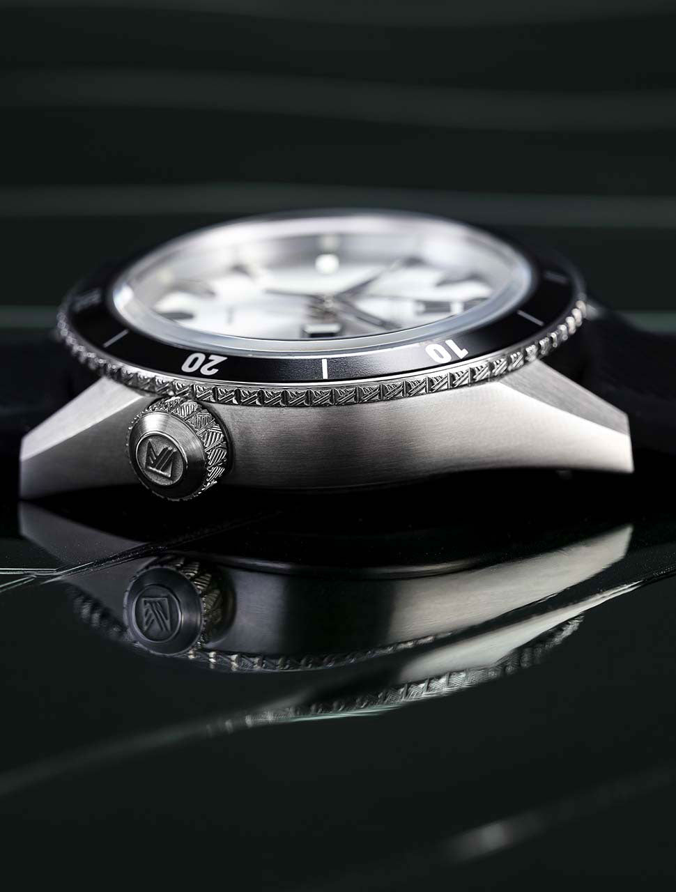 march-la-b-bonzer-electrique-steel-41-mm-montre-de-surf-homme image 4