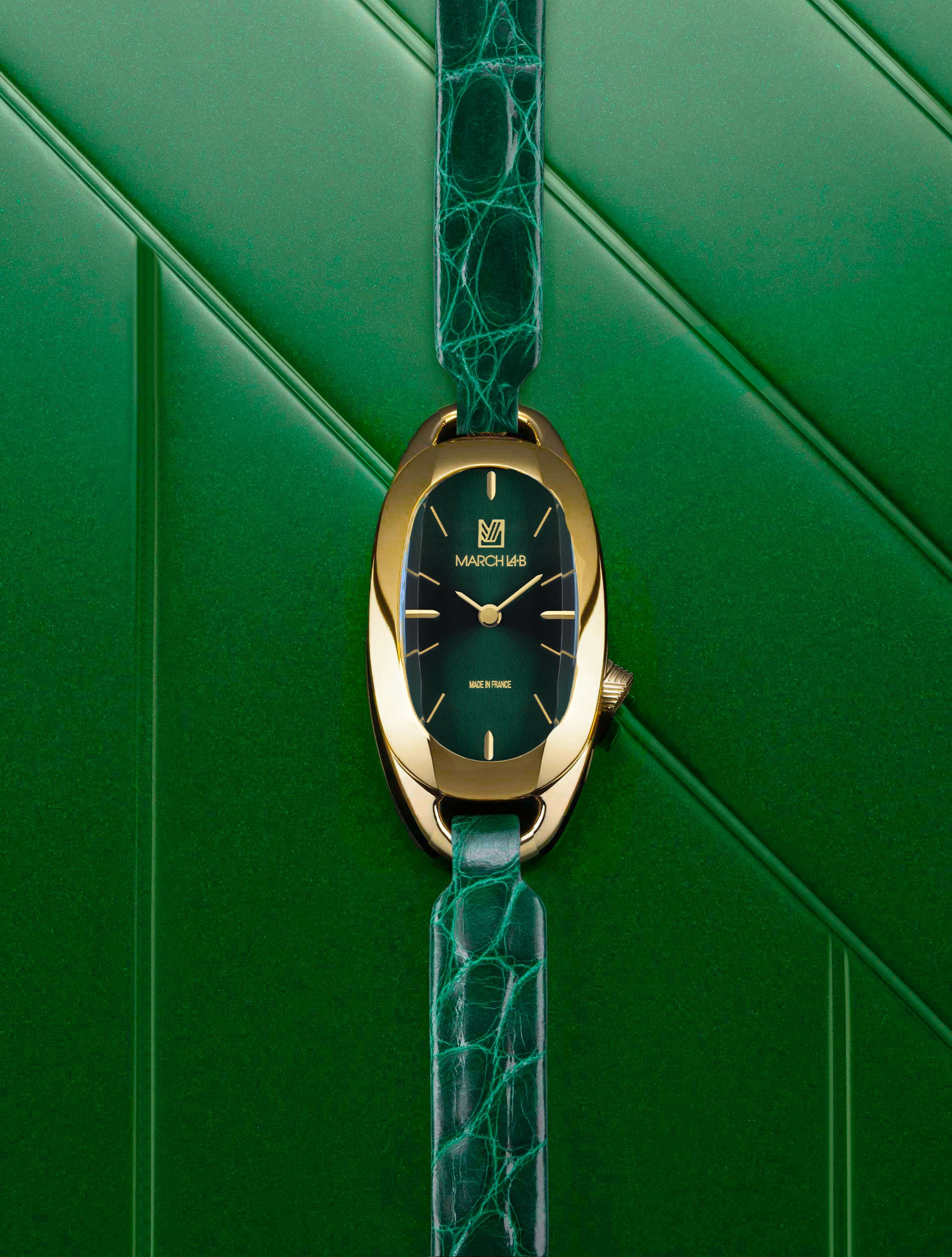 march-la-b-oblongue-emerald-20-mm-montre-femme-ovale-verte-dor-e-quartz image 1