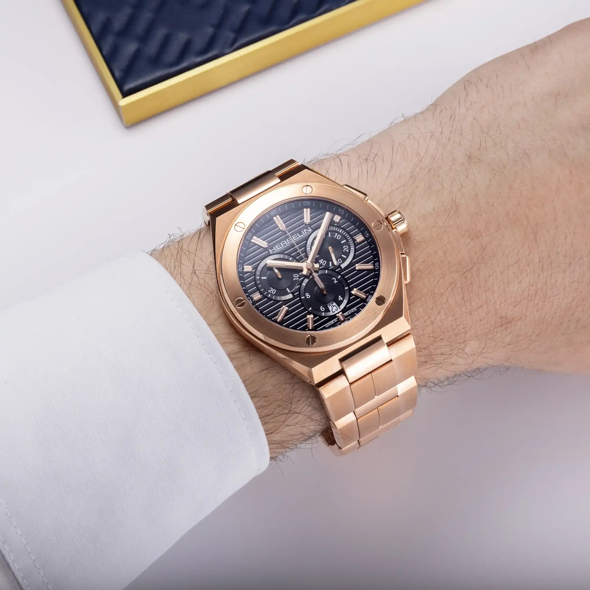 herbelin-cap-camarat-chronographe-acier-pvd-or-rose-homme image 2