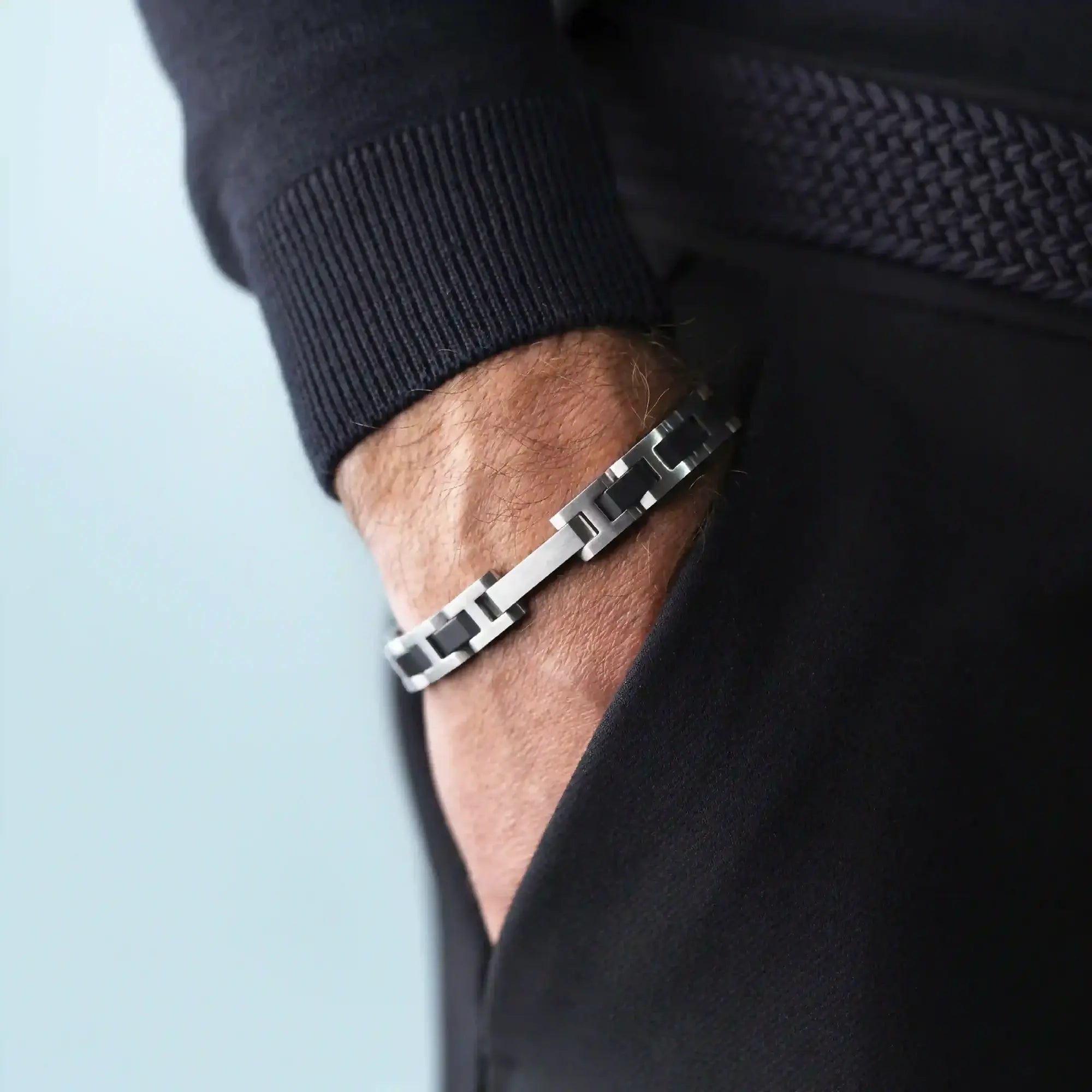 herbelin-bracelet-cap-camarat-acier-c-ramique-noire-bijou-homme image 2