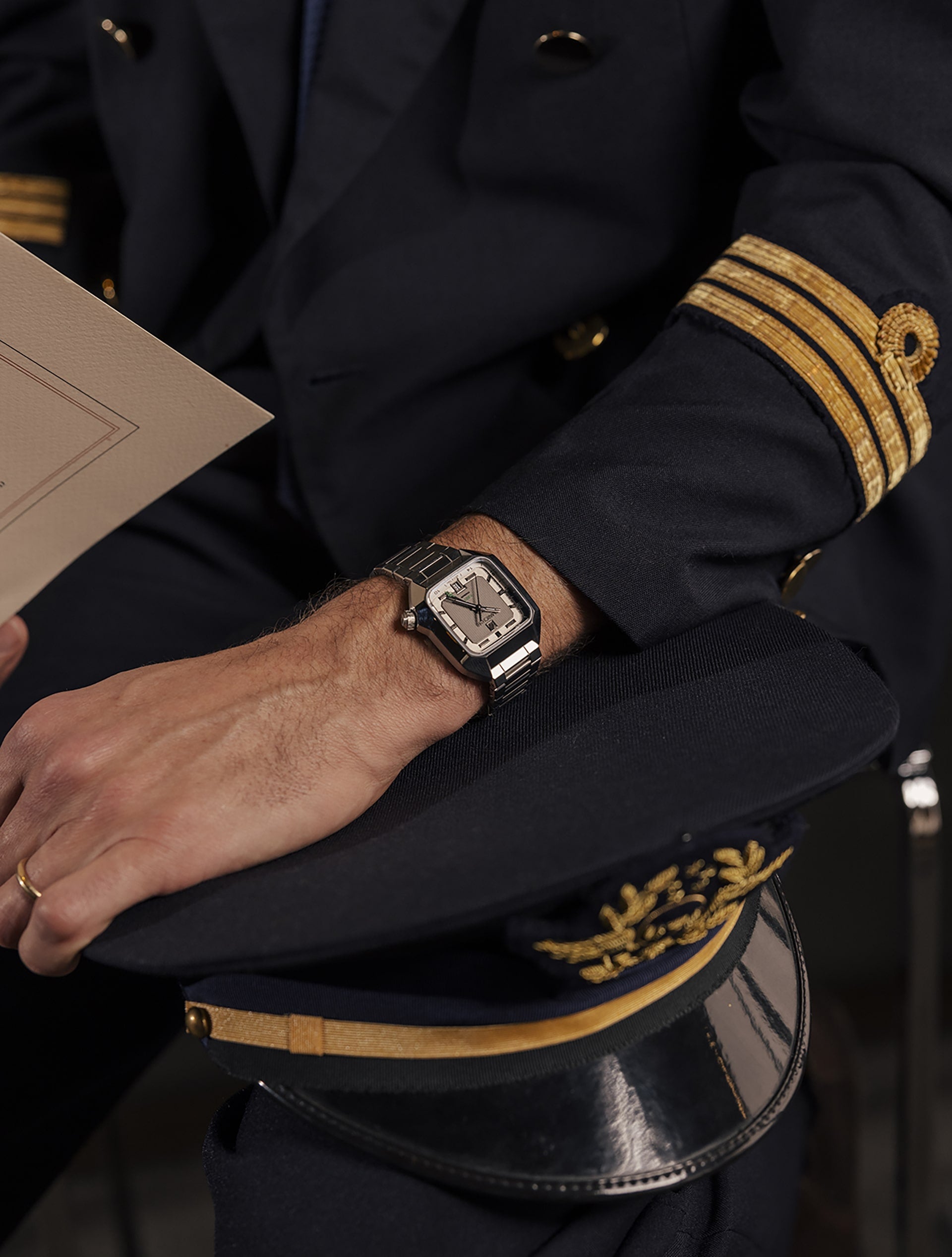 march-la-b-am2-slim-gmt-automatique-mill-sime-mars-2025-36-mm-titane image 2
