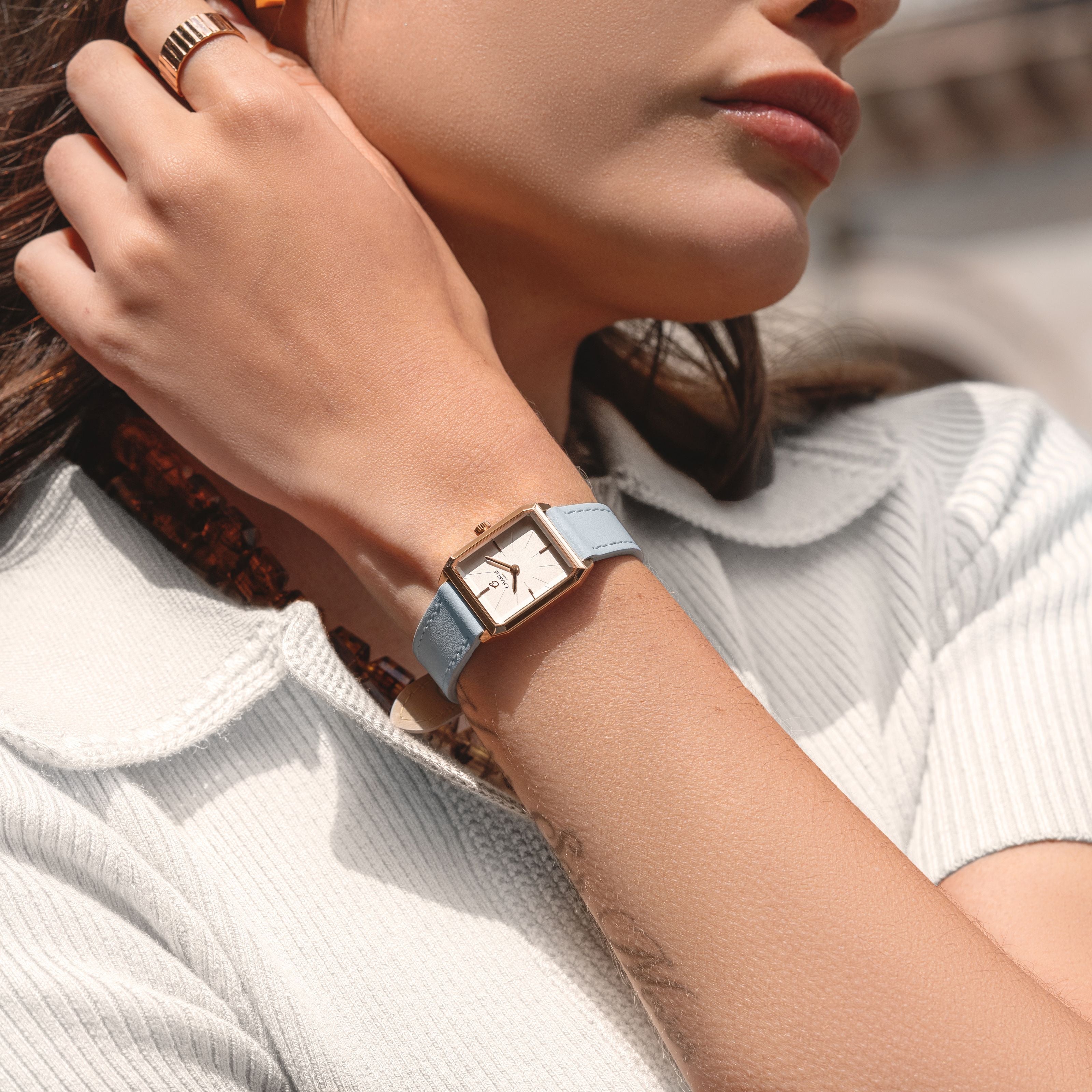 charlie-paris-bracelet-montre-cuir-lisse-bleu-azur-14mm image 2