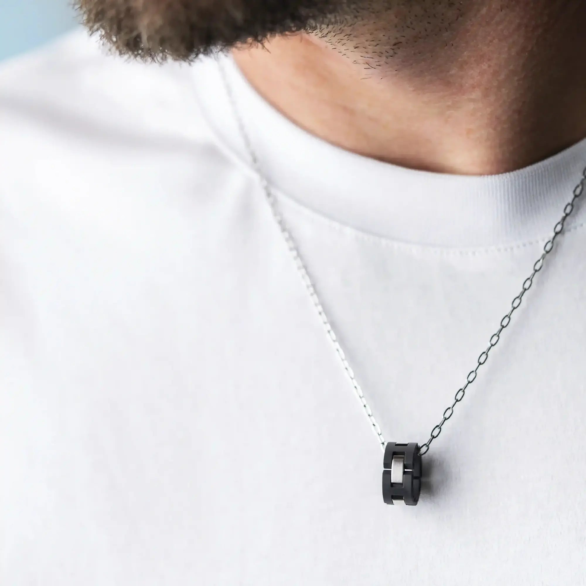 herbelin-cap-camarat-collier-homme-acier-et-c-ramique-noire image 2
