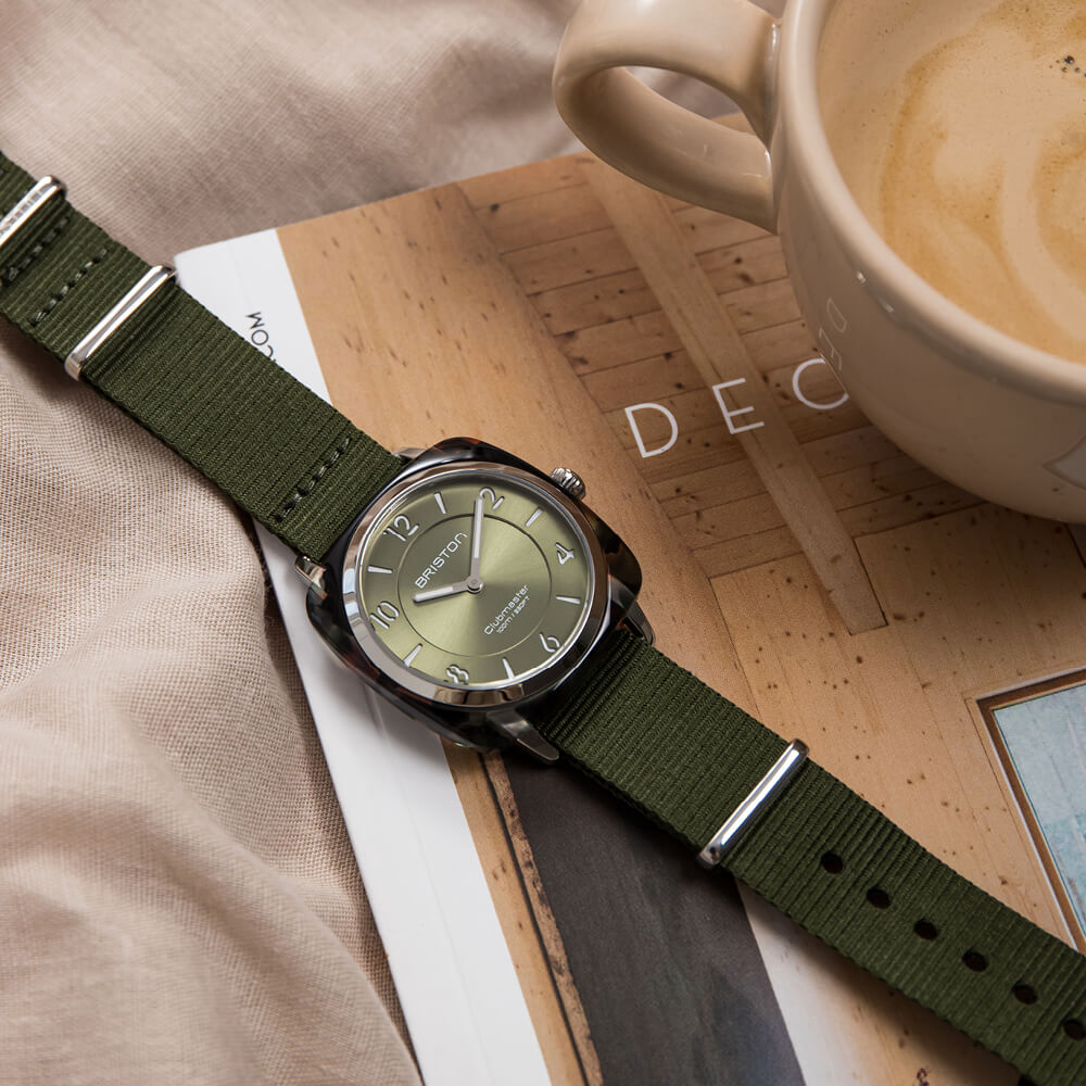 briston-clubmaster-chic-hm-36-mm-vert-olive-quartz-acier-ac-tate image 3