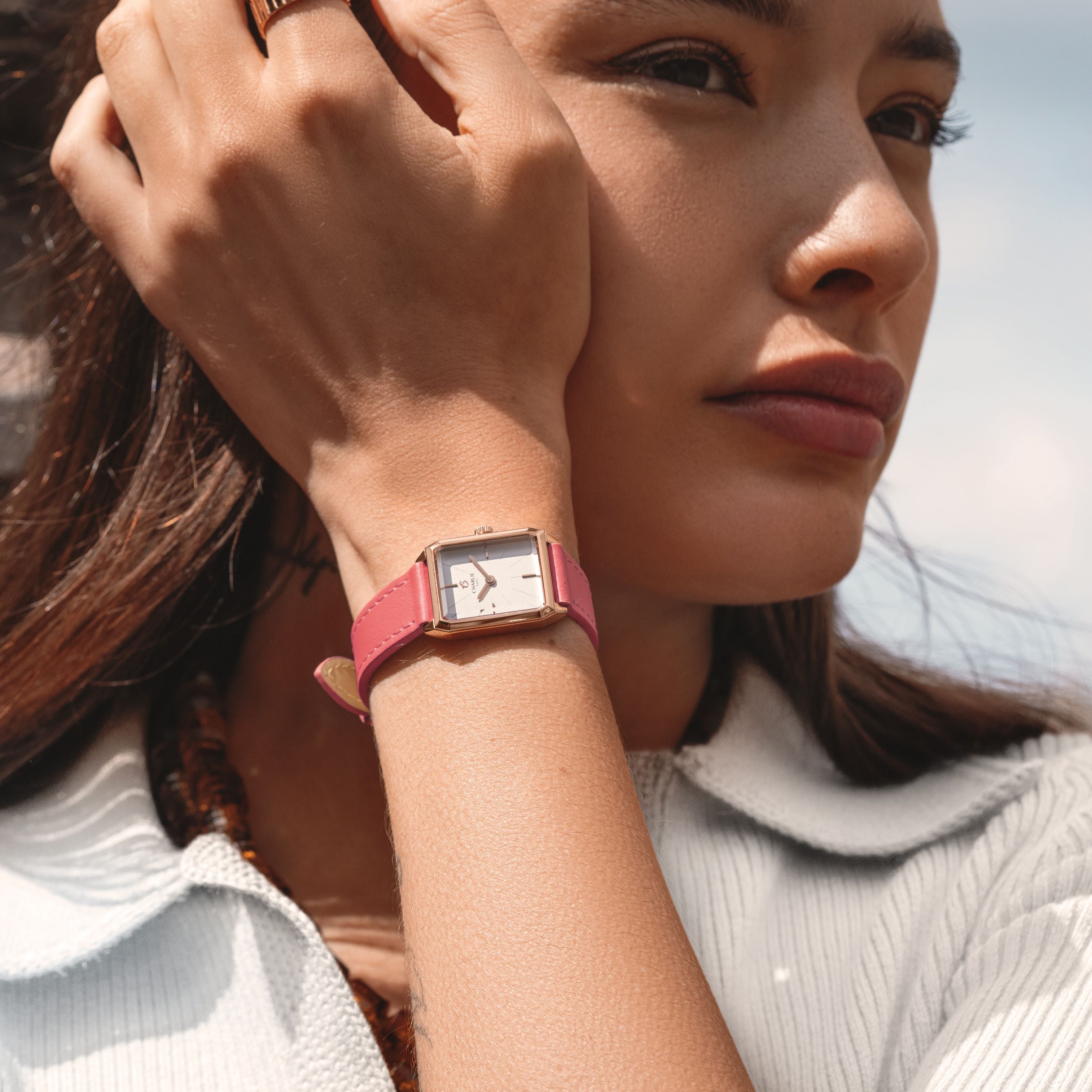 charlie-paris-bracelet-cuir-rose-hibiscus-14mm-boucle-ardillon-interchangeable image 2