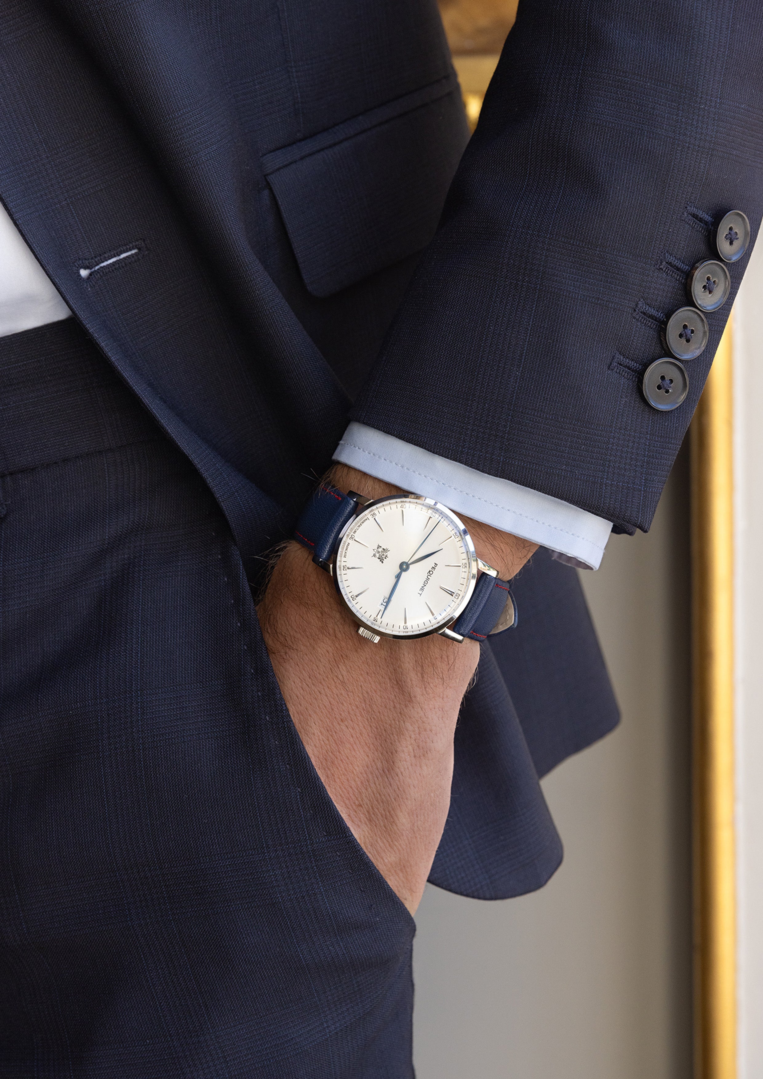 pequignet-attitude-lys-e-montre-bleu-blanc-rouge-s-rie-limit-e-300-pi-ces image 4