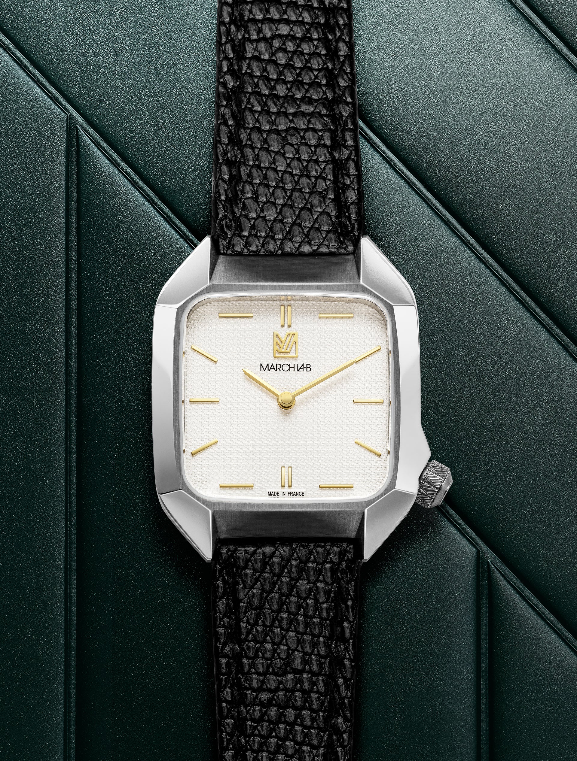 march-la-b-montre-am2-xs-m-canique-shelter-32-mm-manuelle image 1