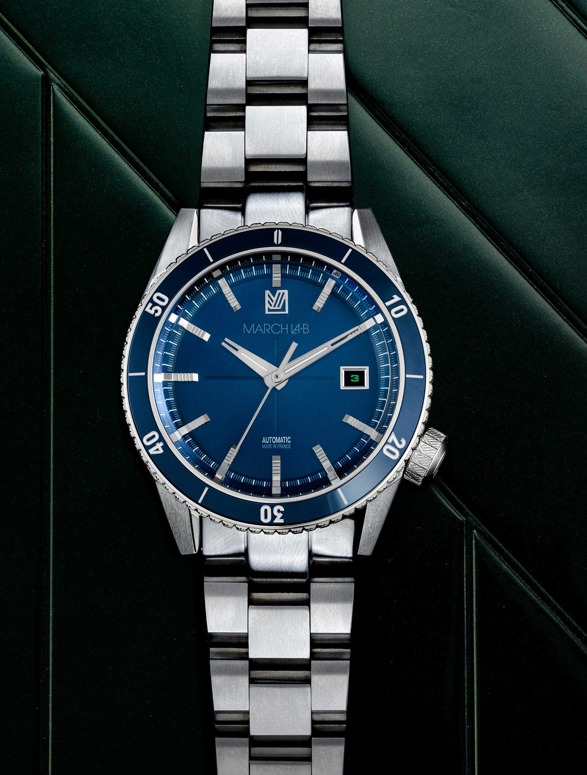 march-la-b-bonzer-automatique-double-blue-41mm-plongeuse-200m image 2