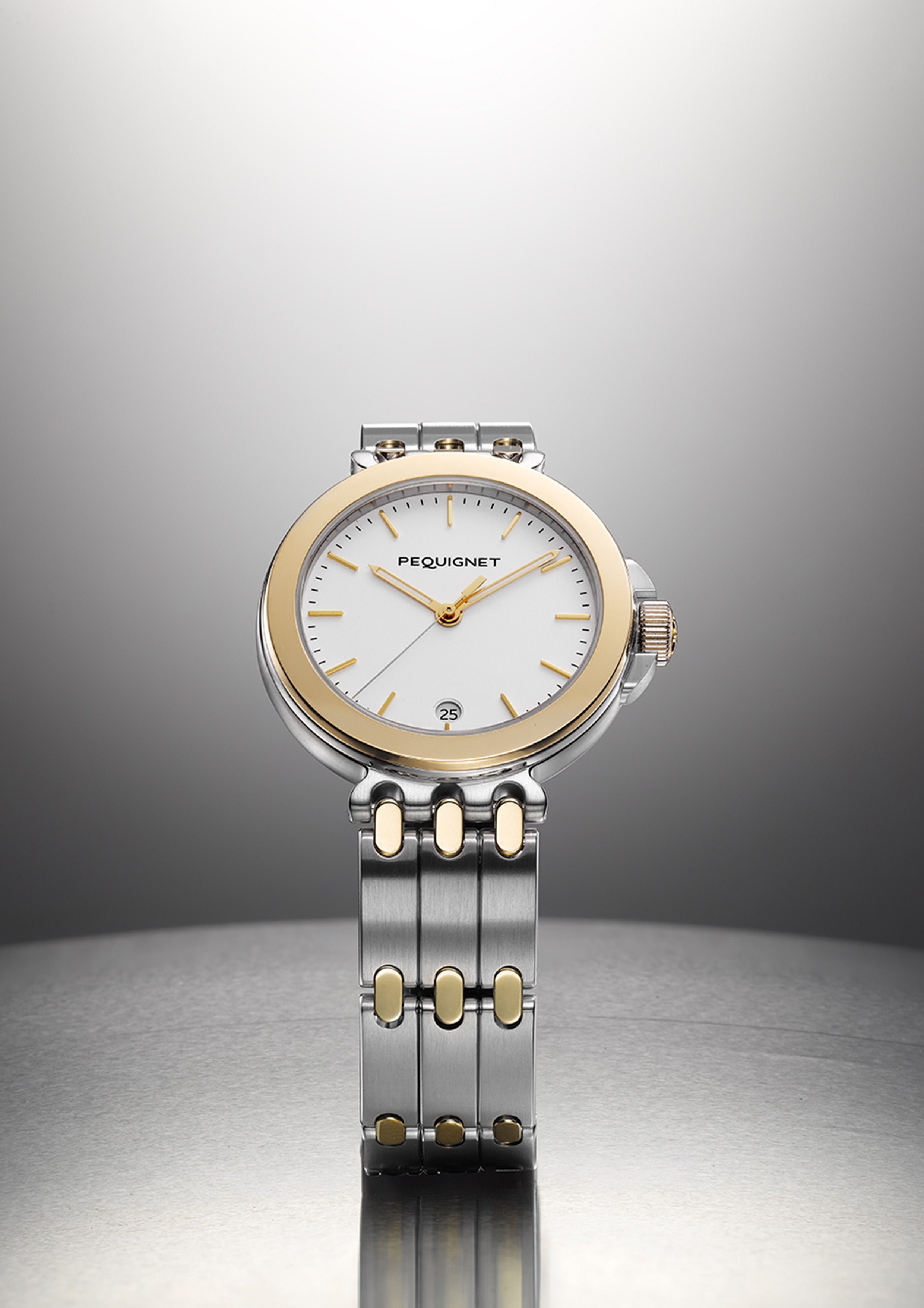 pequignet-moorea-38-5-mm-or-et-acier-montre-manufacture-calibre-initial image 4