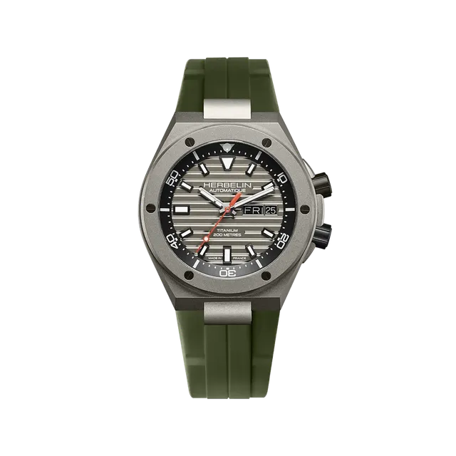 herbelin-cap-camarat-automatique-titane-diver-42-mm-kaki image 1