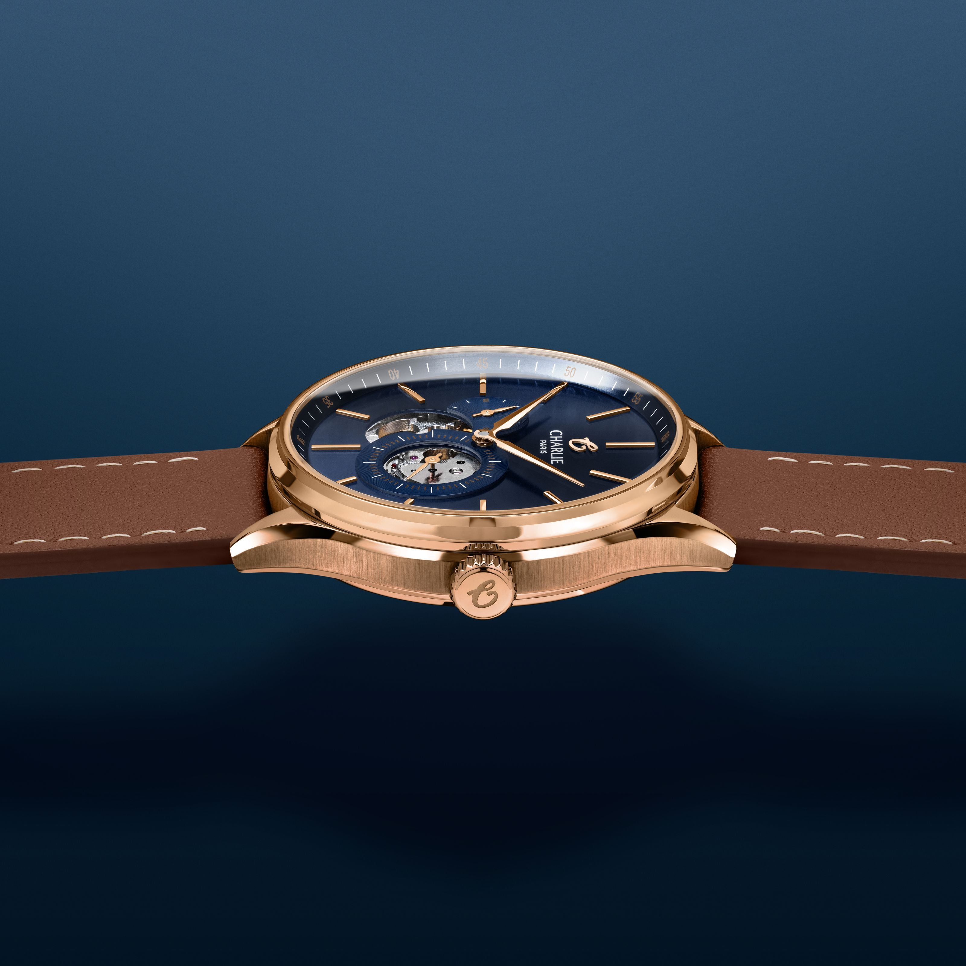charlie-paris-initial-montre-automatique-c-ur-ouvert-dor-rose-bleu-40mm image 4