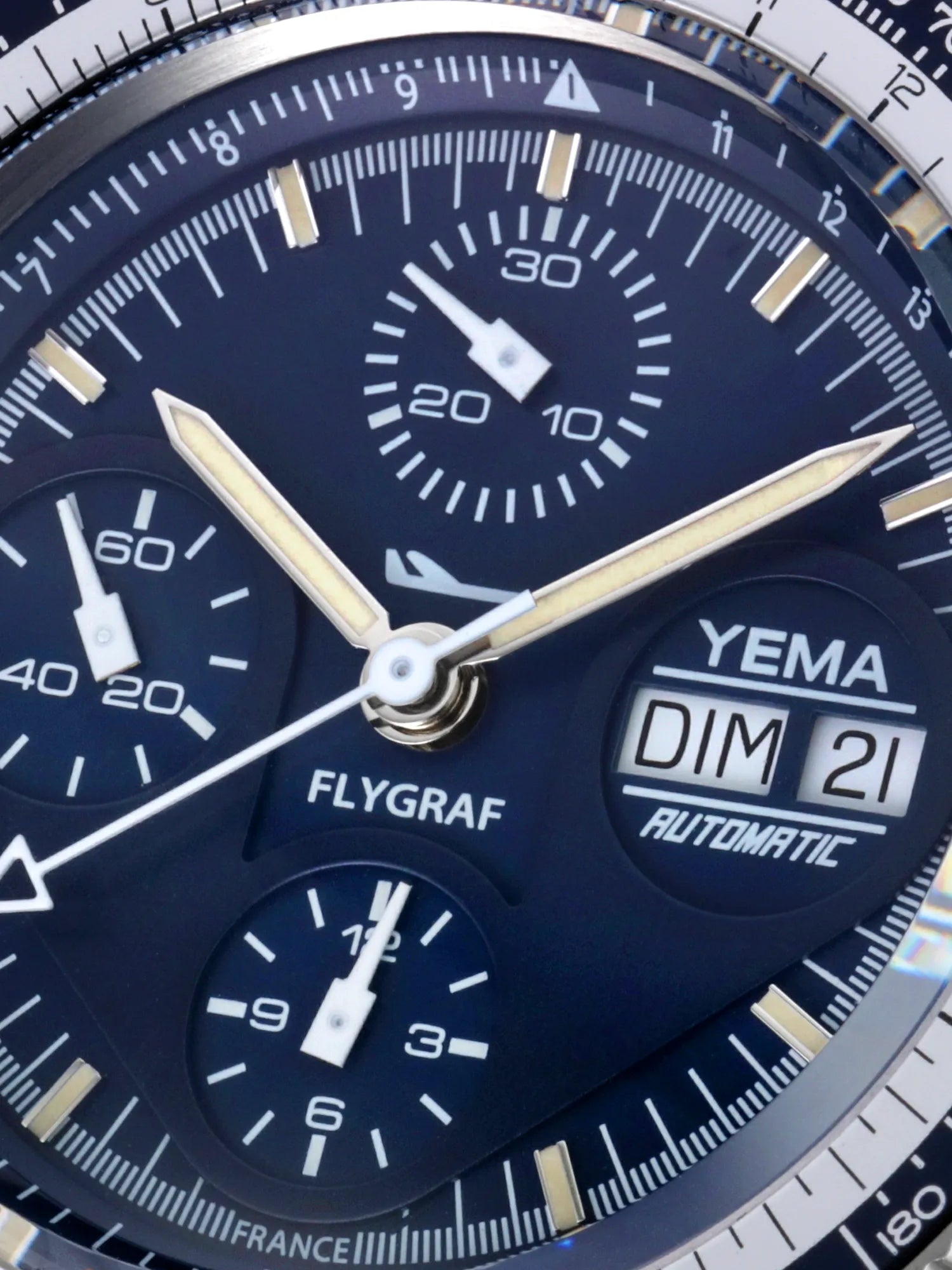yema-flygraf-navigator-montre-d-aviateur-jour-date image 2