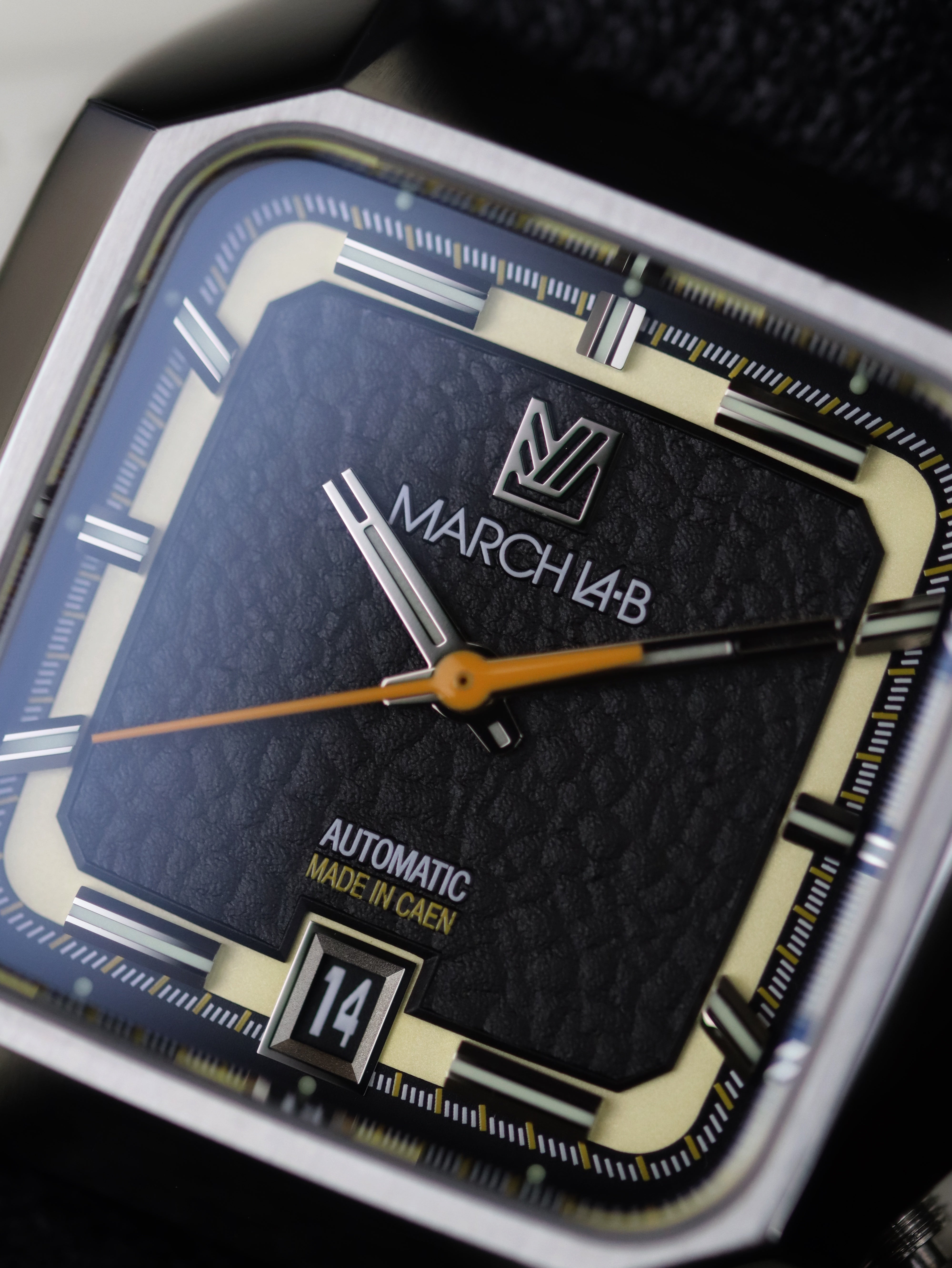 march-la-b-am2-slim-automatique-timekeeping-dition-limit-e image 2