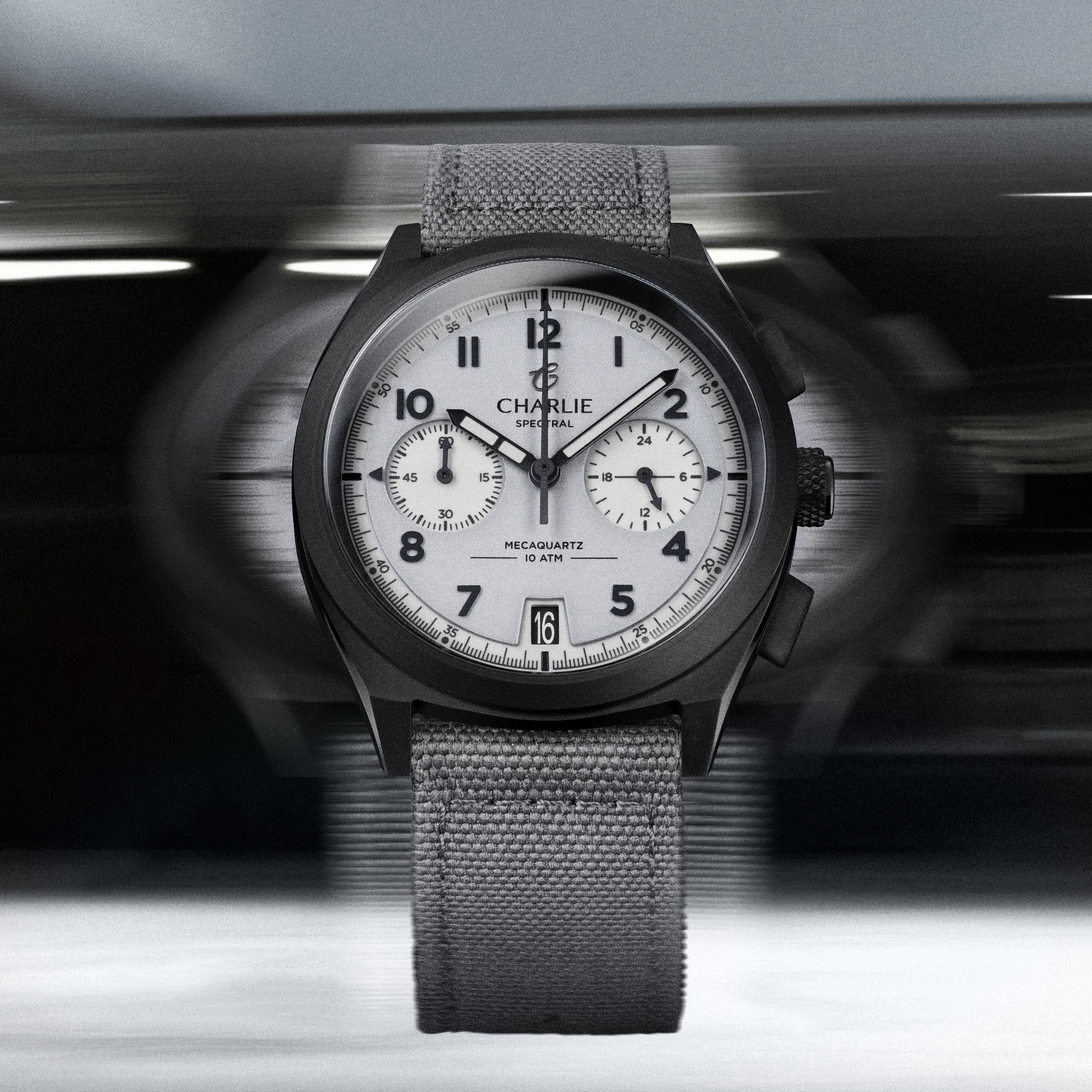 charlie-paris-grx-chronographe-spectral-montre-homme-39mm-pvd-noir-cadran-full-l image 5