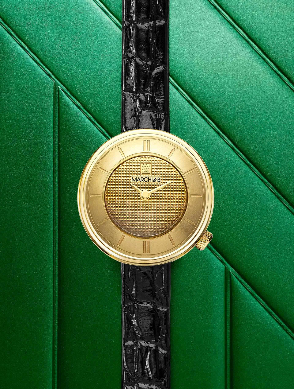 march-la-b-lady-volante-gold-montre-femme-disco-volante image 1