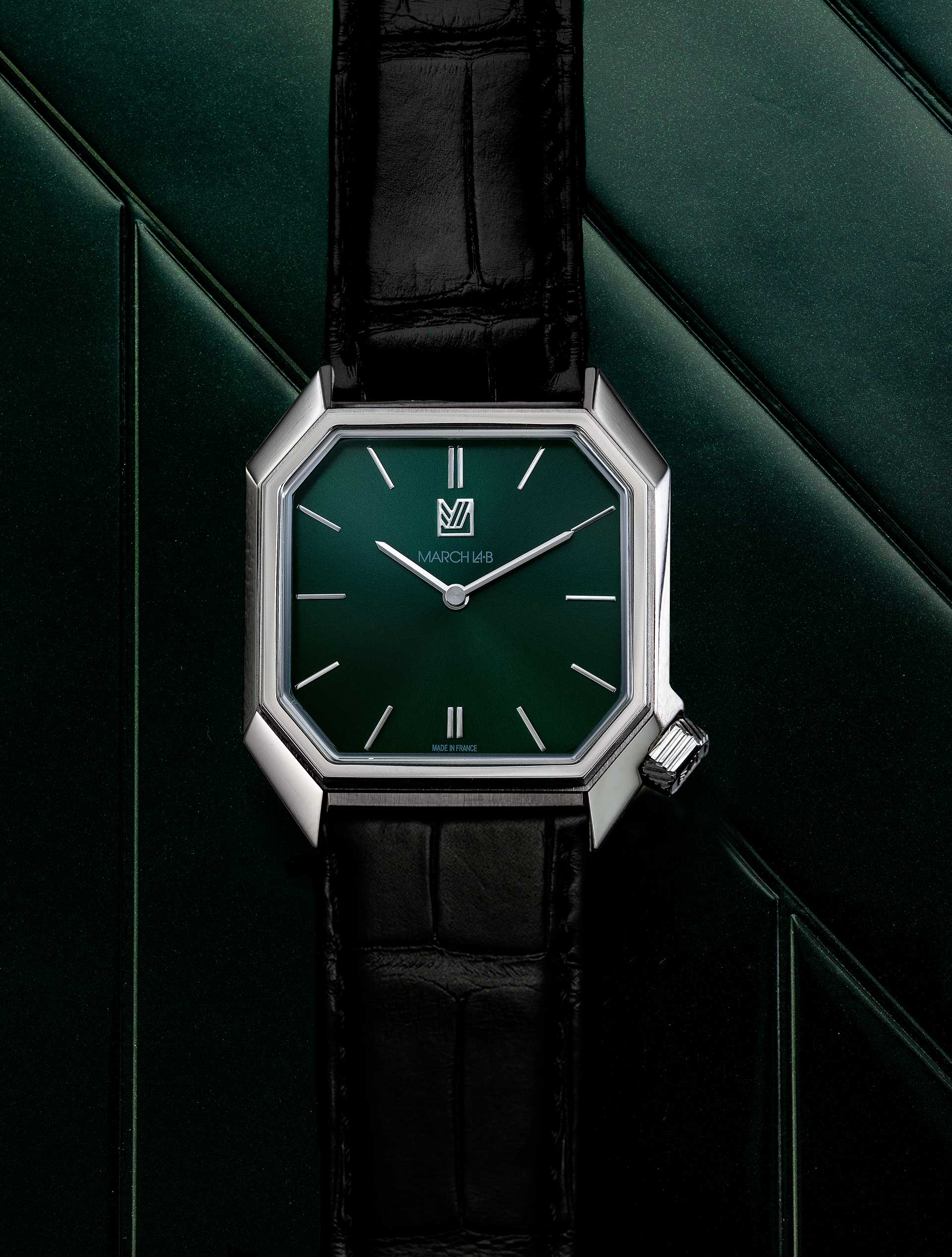 march-la-b-mansart-electrique-forest-montre-octogonale-34-mm image 3