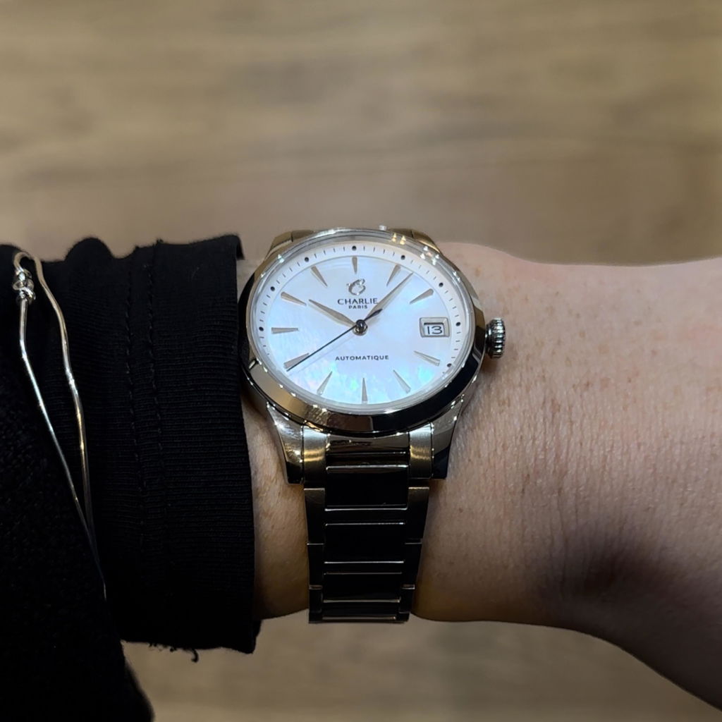 Joli, bracelet à ajuster