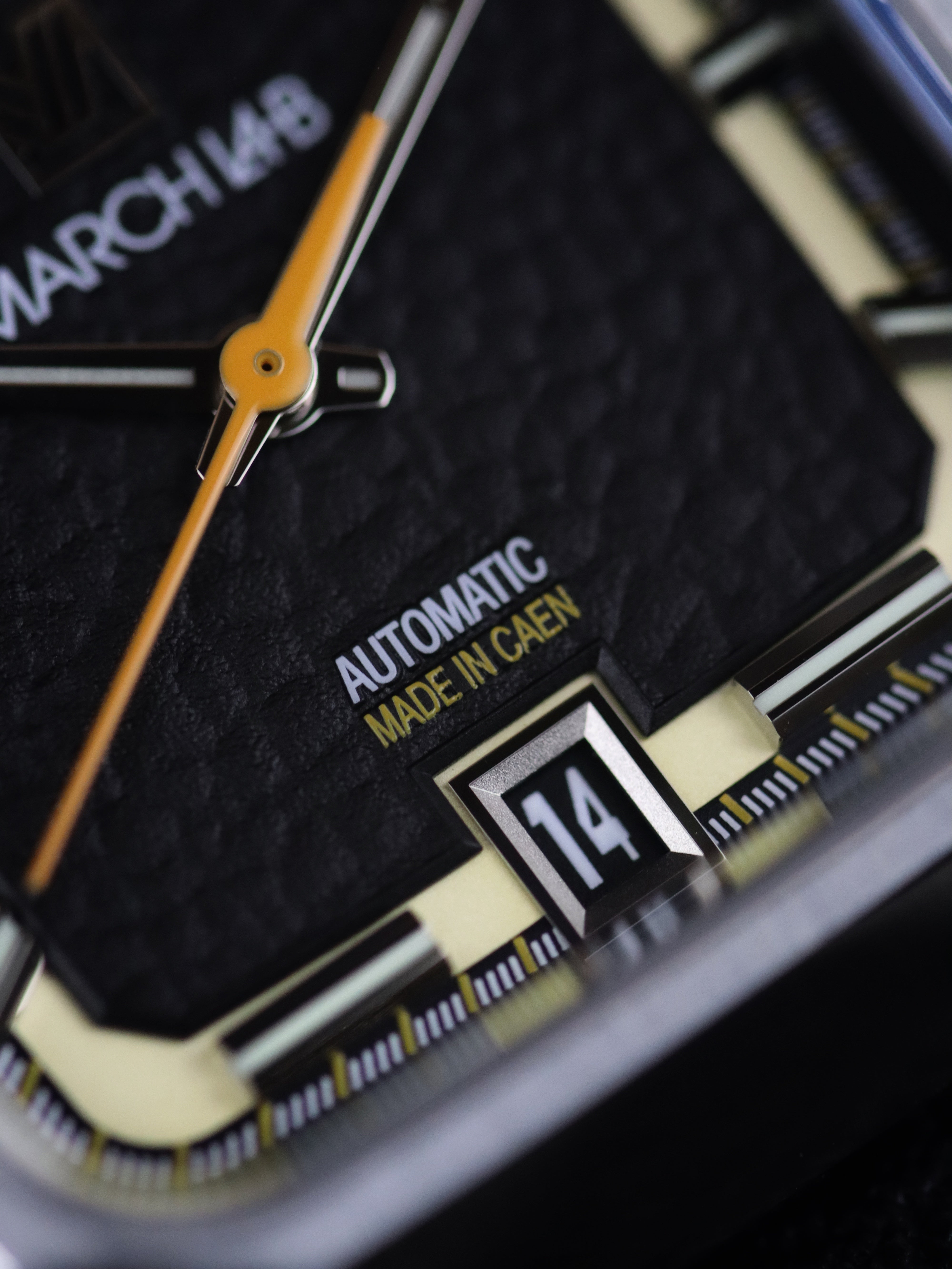 march-la-b-am2-slim-automatique-timekeeping-dition-limit-e image 3