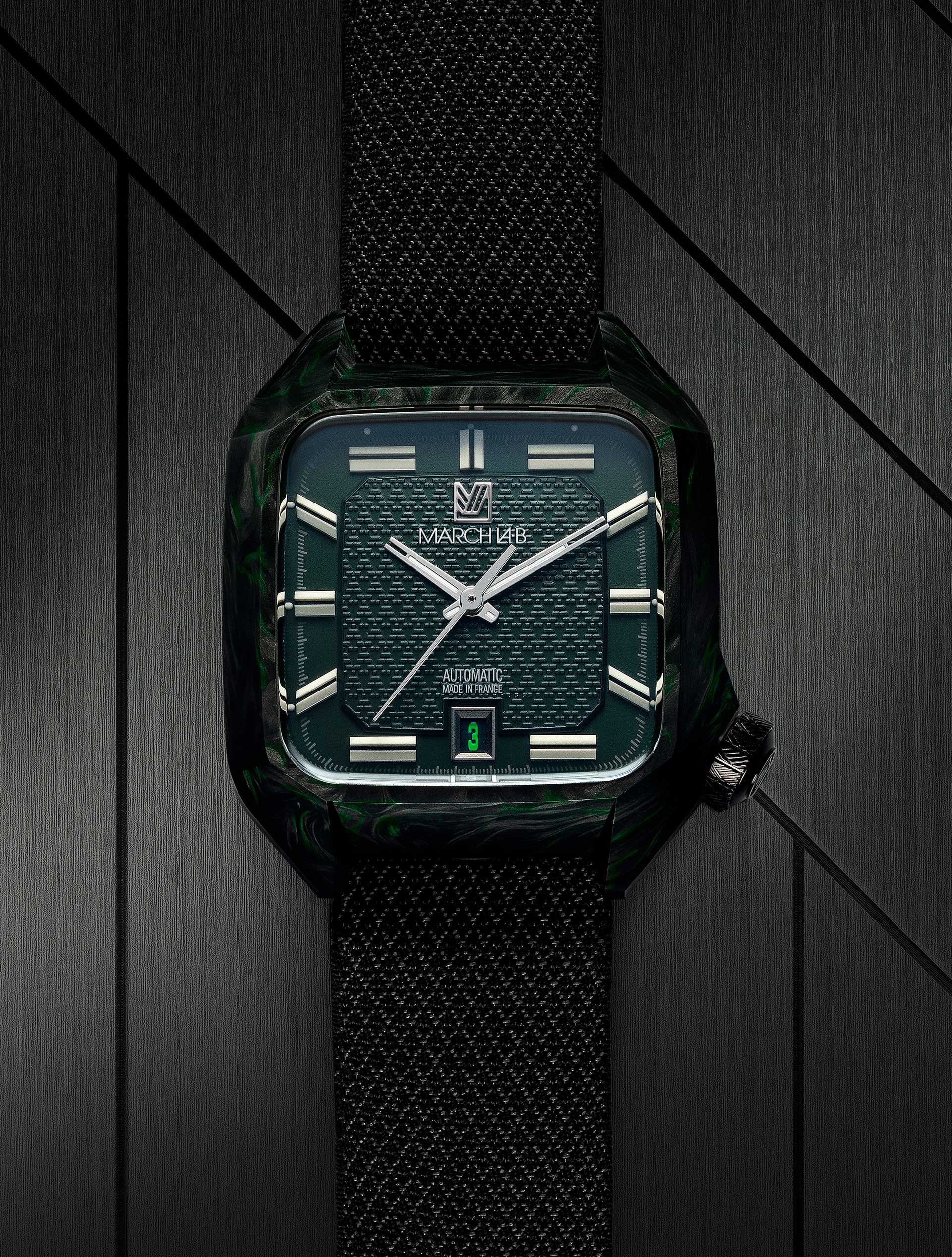 march-la-b-am2-automatique-nyctalope-carbone-montre-homme-octogonale image 1