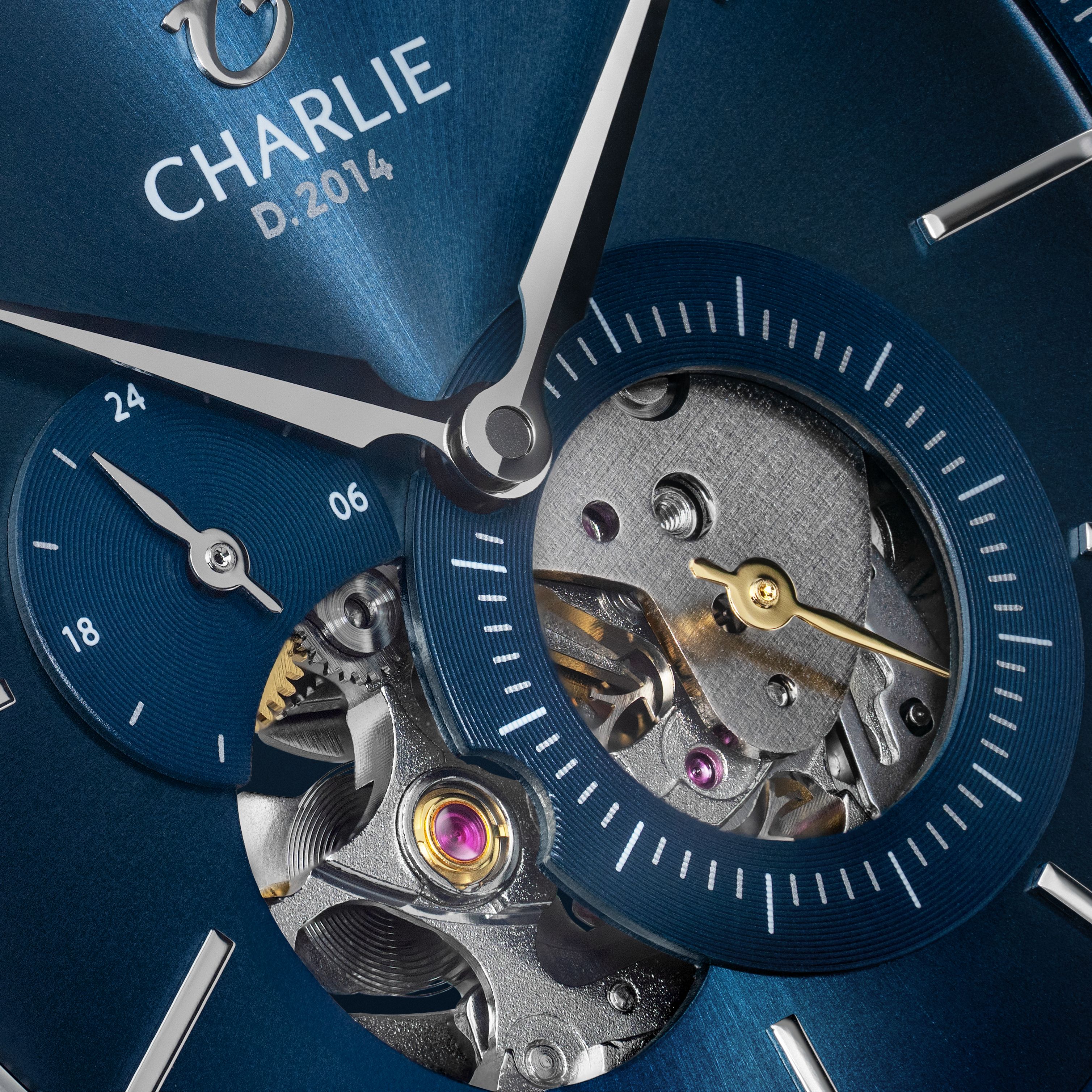 charlie-paris-initial-dition-anniversaire-10-ans-montre-automatique-homme-bleu-s image 5