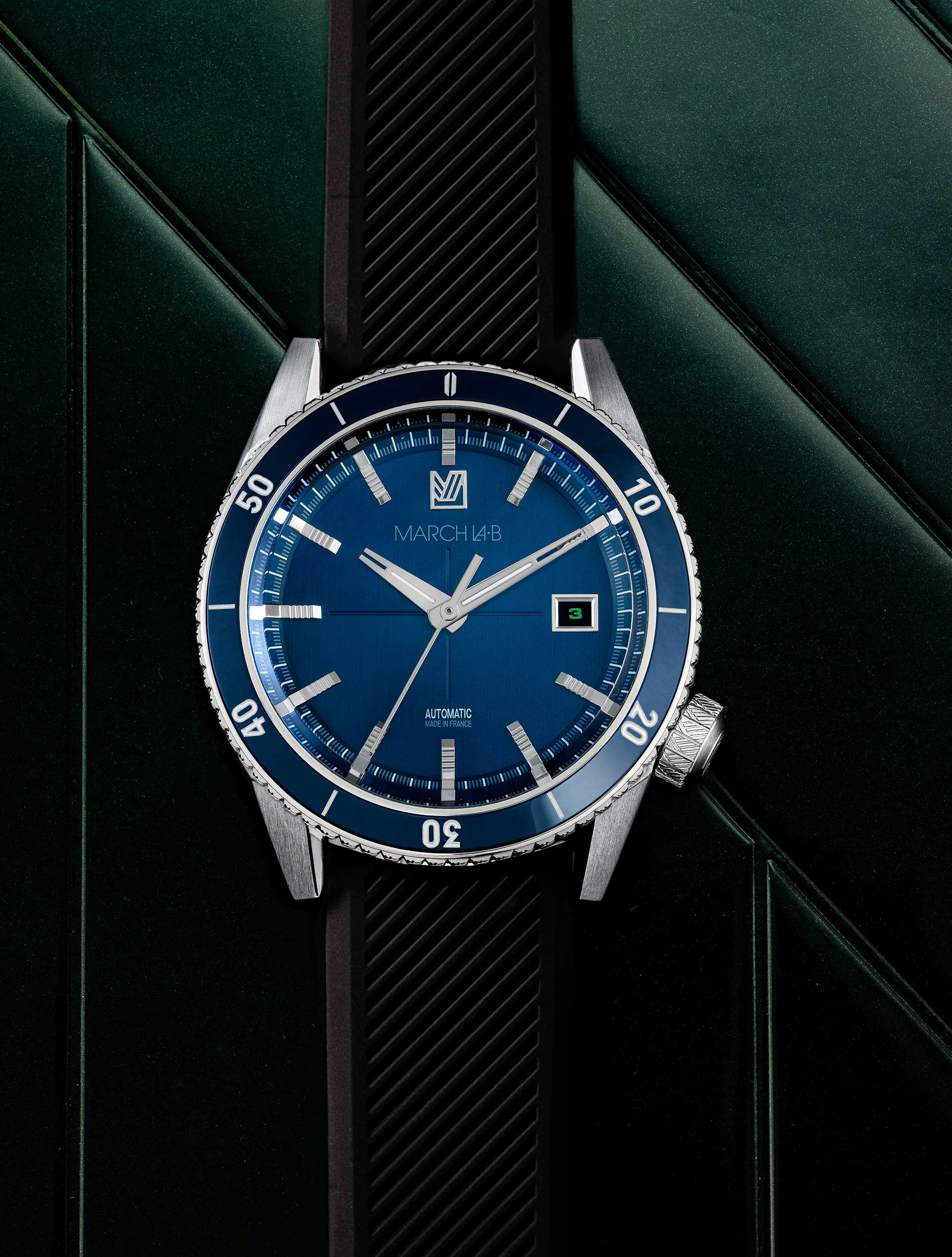march-la-b-bonzer-automatique-double-blue-41mm-plongeuse-200m image 1